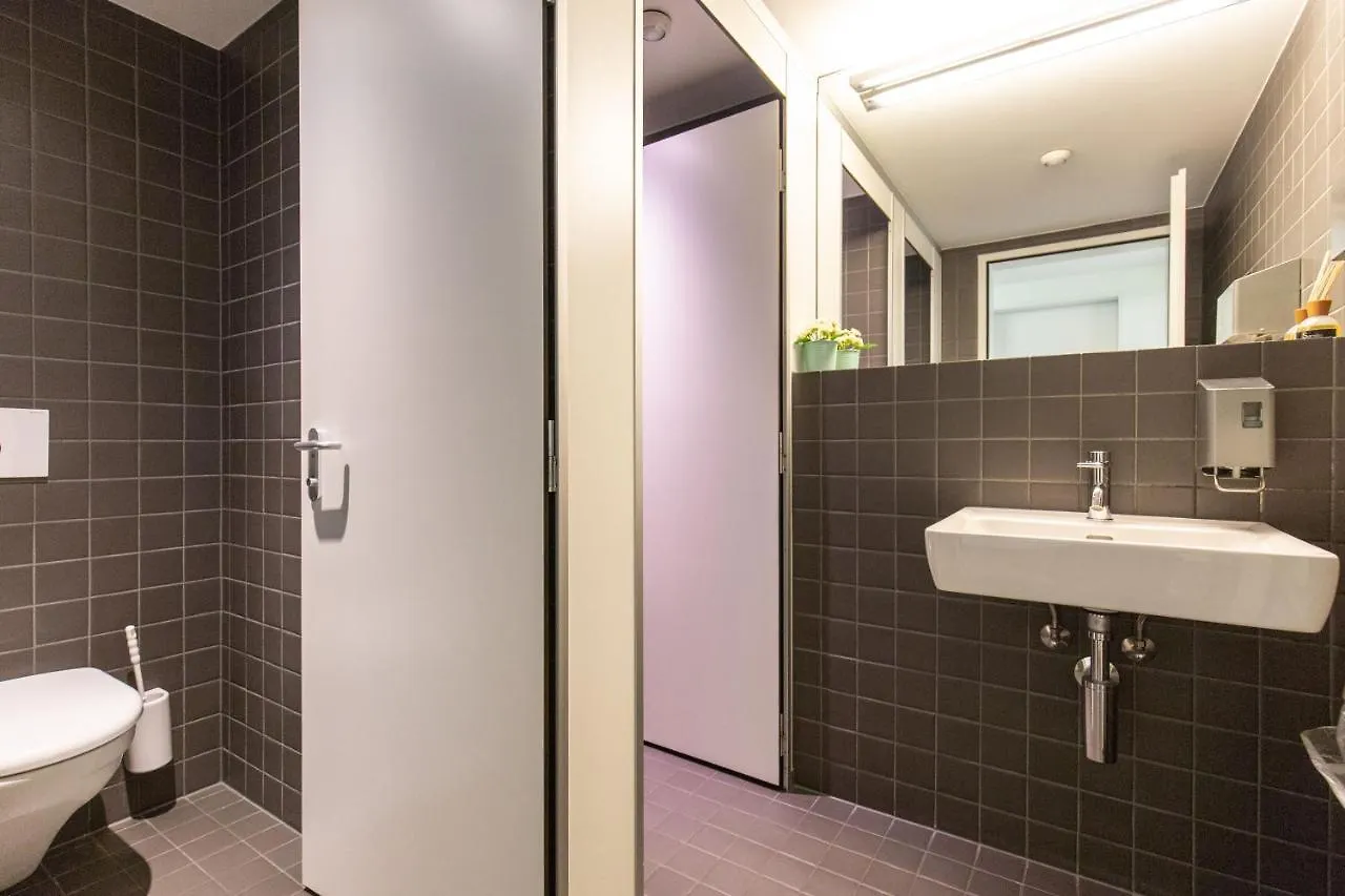Capsule Hotel By Hyve Basel