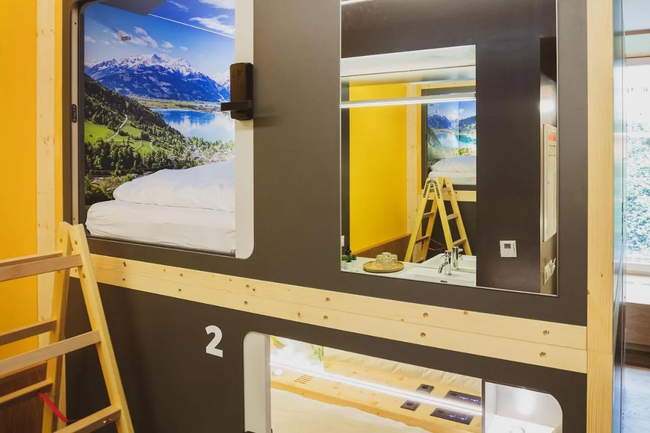 Capsule Hotel By Hyve Bazel Zwitserland