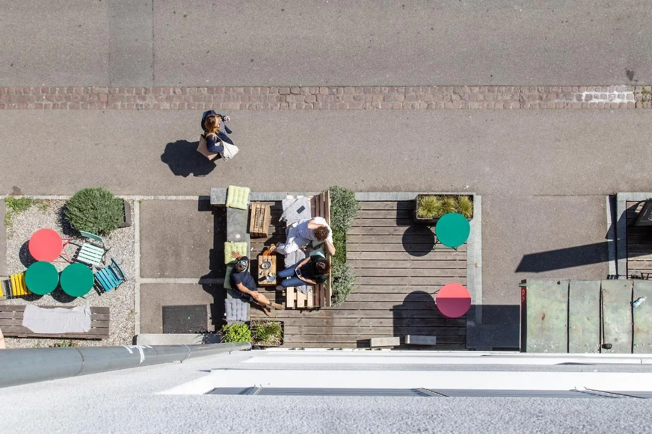 Capsule Hotel By Hyve Basel