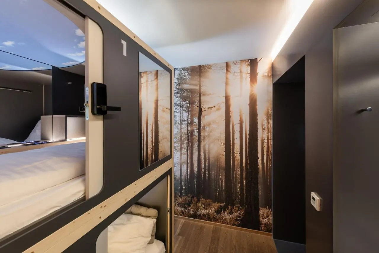 Capsule Hotel By Hyve バーゼル