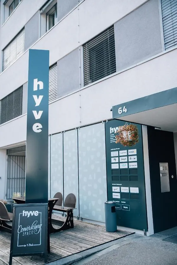 Capsule Hotel By Hyve バーゼル スイス